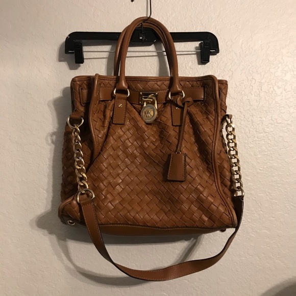 Michael Kors Hamilton woven tote - Picture 2 of 5